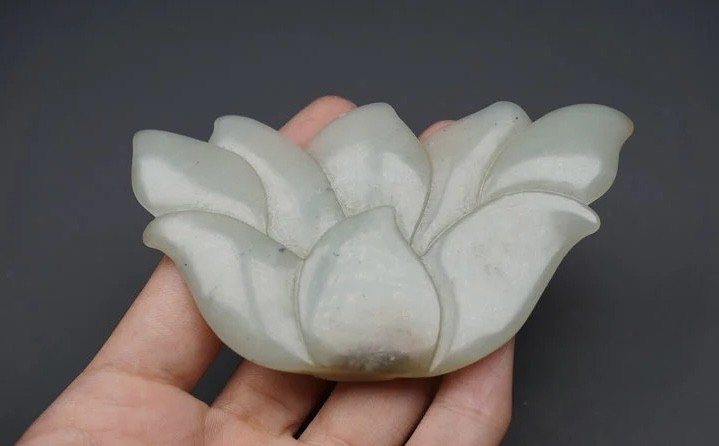 ｜冷门出品｜精选专拍·第叁拾伍场· 和田玉 荷花形香插