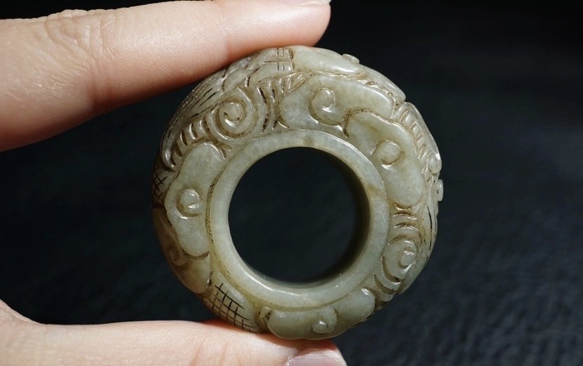 ｜冷门出品｜精选专拍·第叁拾伍场· 明清工老和田玉满工云龙纹扳指把件｜尺寸内径2.25