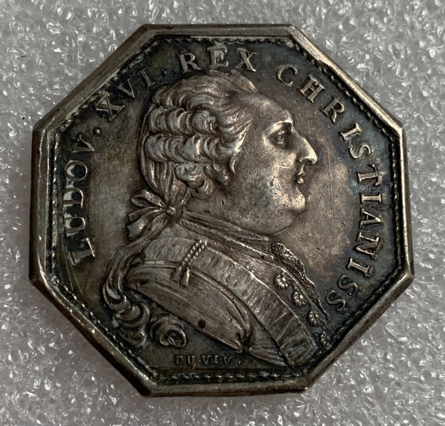 瓶子🏺第87期拍卖会 法国1785年路易十六JETON银质八角  原铸  31mm  13.88g