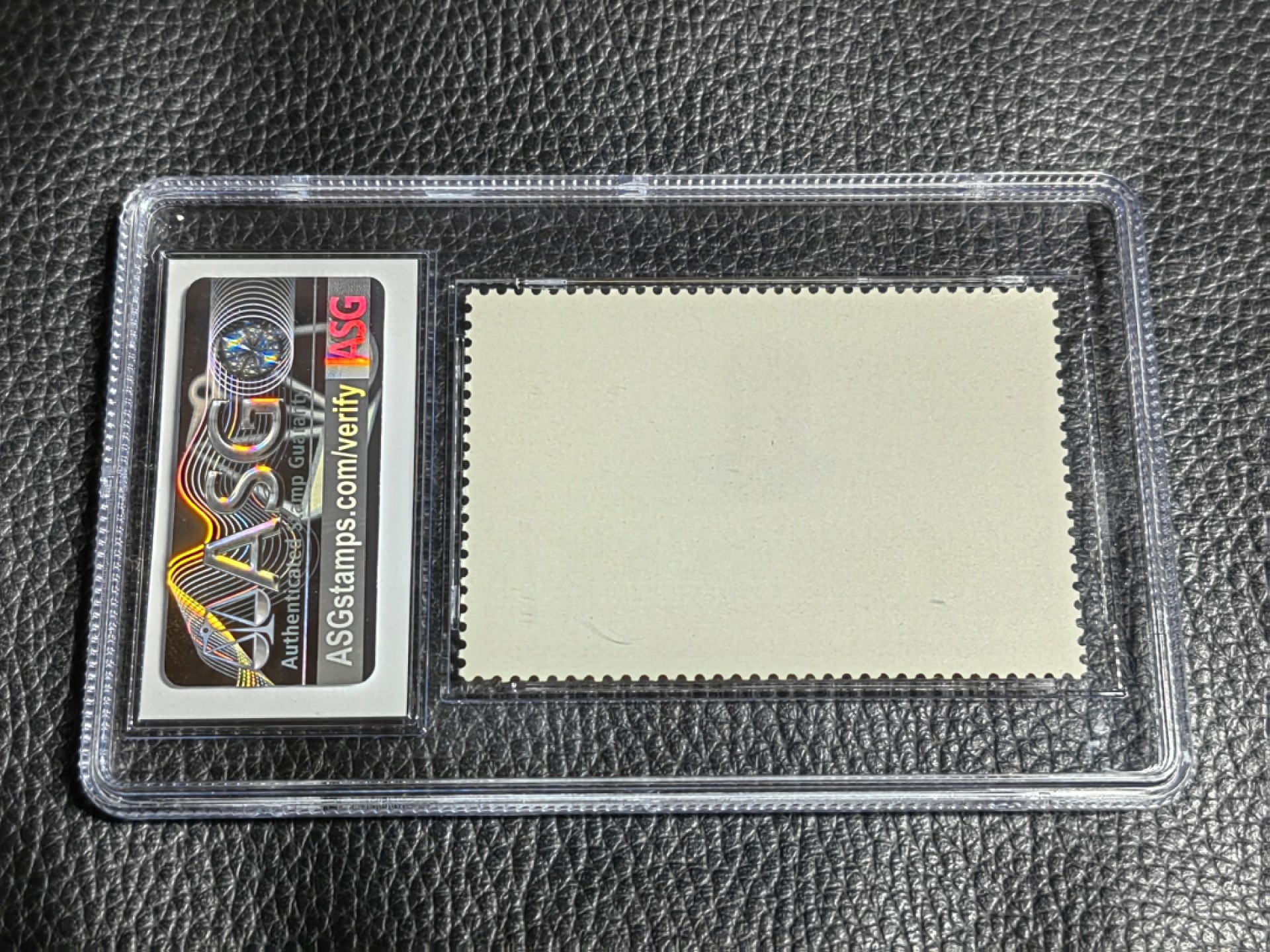 洪涛臻品批发群  精选邮票限时拍卖第二百三十二期 文6红太阳新  ASG90高分OG，文革精品大热门，玩文革绕不开的品种，最严格时期一次性出分，票状态一流，一手出分，壳子完好无划痕，90高分非常难得，藏家首选，书房必备，喜欢不要错过