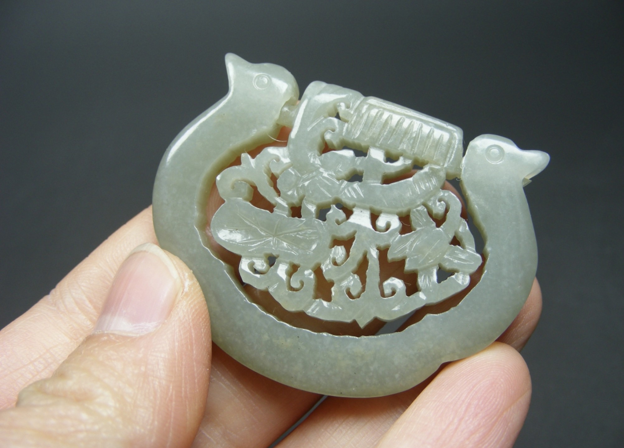 ｜冷门出品｜精选专拍·第叁拾叁场· 和田青白玉活环灵芝荷叶花卉双凤鸟提携大佩
