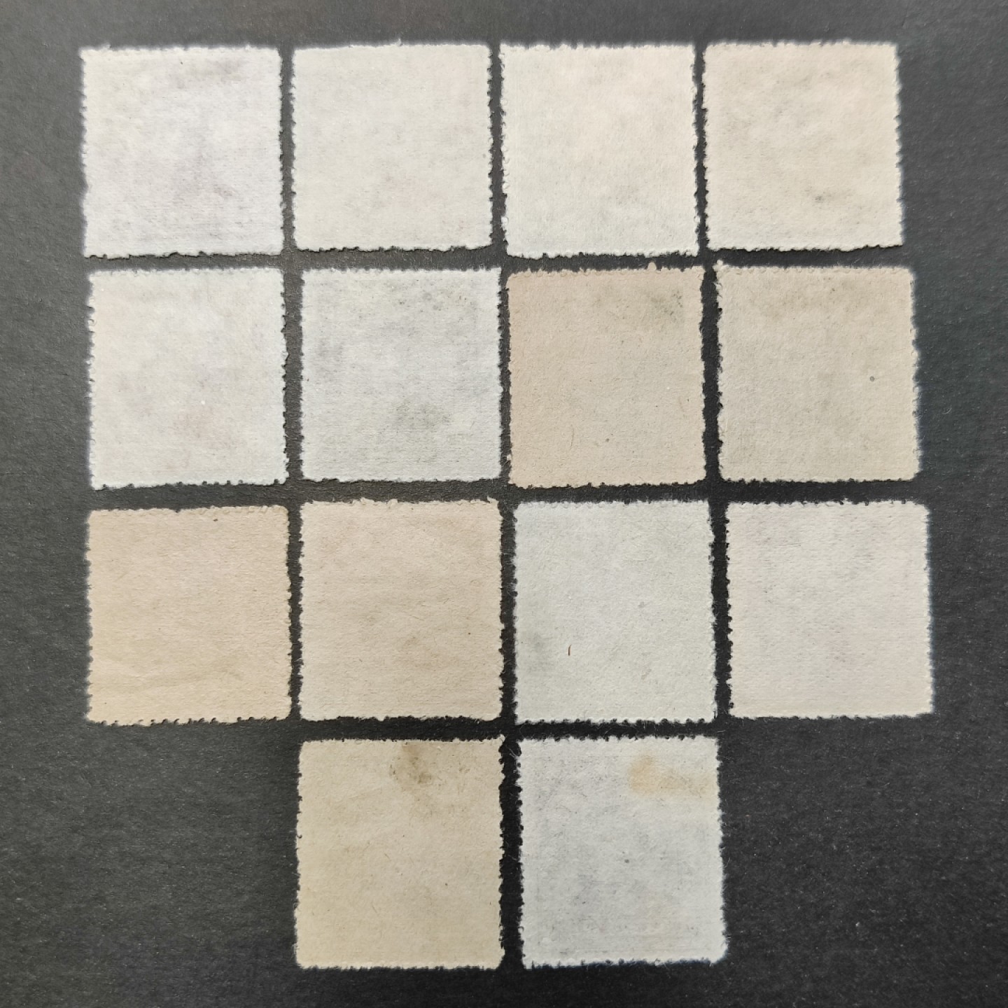 洪涛臻品批发群  精选邮票限时拍卖第二百三十四期 东北普3 中央一版孙中山 14全新上品  东北大全套难配！ 
