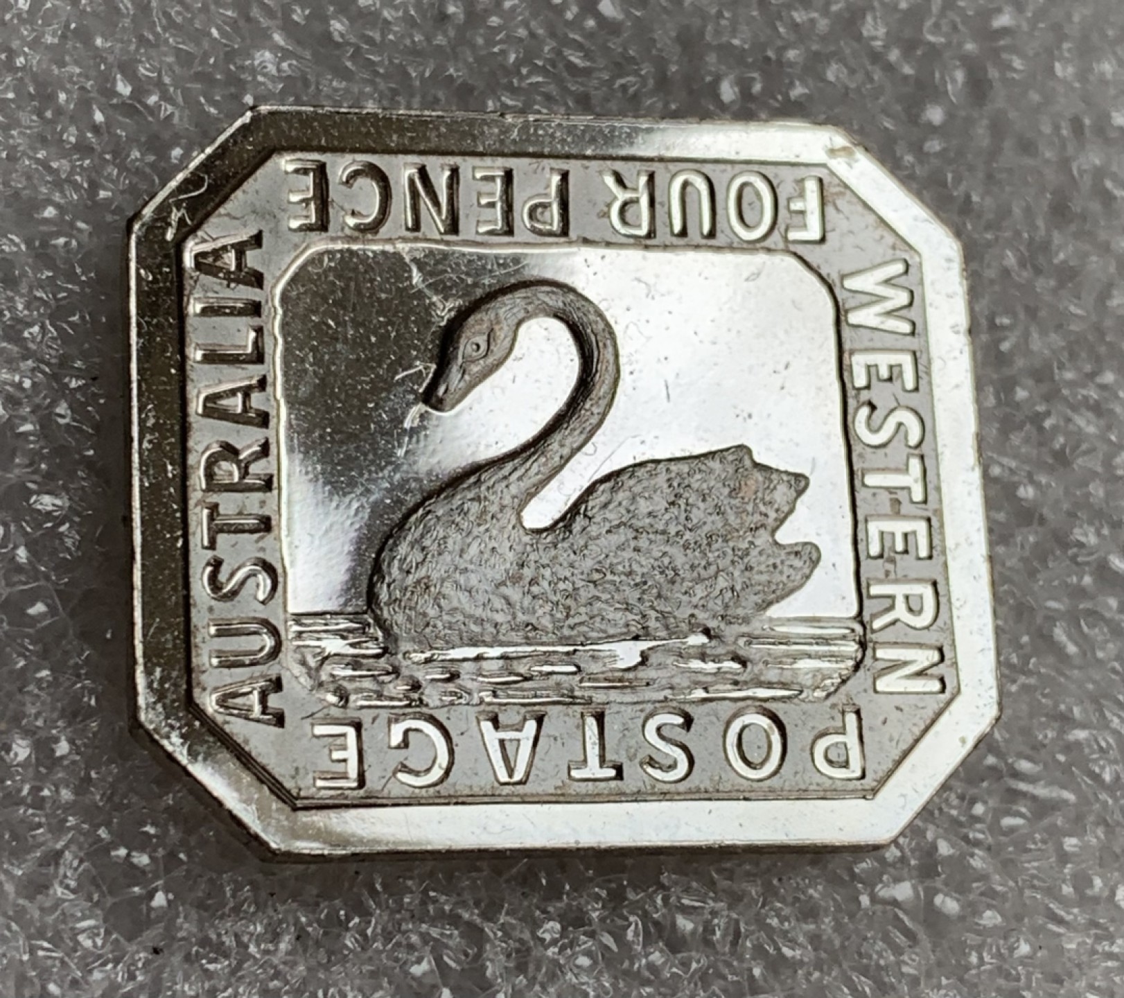 瓶子🏺第87期拍卖会 稀少  西澳大利亚州4P银质邮票  世界邮政后铸  8.08g