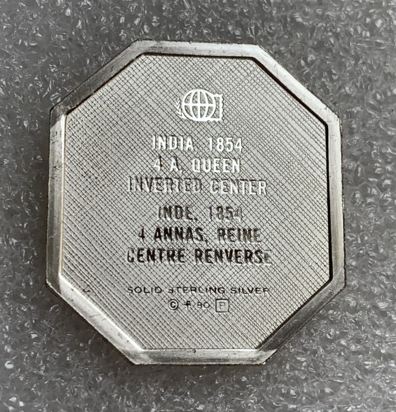 瓶子🏺第87期拍卖会 英属印度1854年维多利亚4安娜银质邮票  世界邮政后铸  9.13g