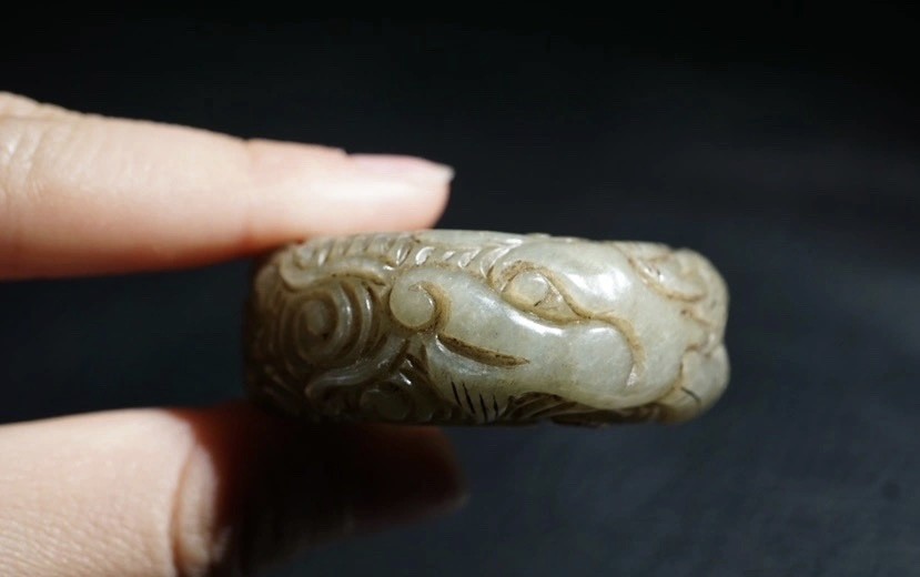 ｜冷门出品｜精选专拍·第叁拾伍场· 明清工老和田玉满工云龙纹扳指把件｜尺寸内径2.25