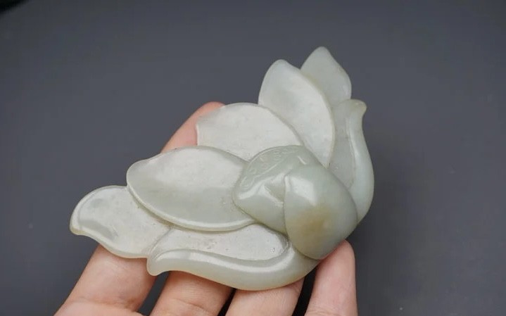 ｜冷门出品｜精选专拍·第叁拾伍场· 和田玉 荷花形香插