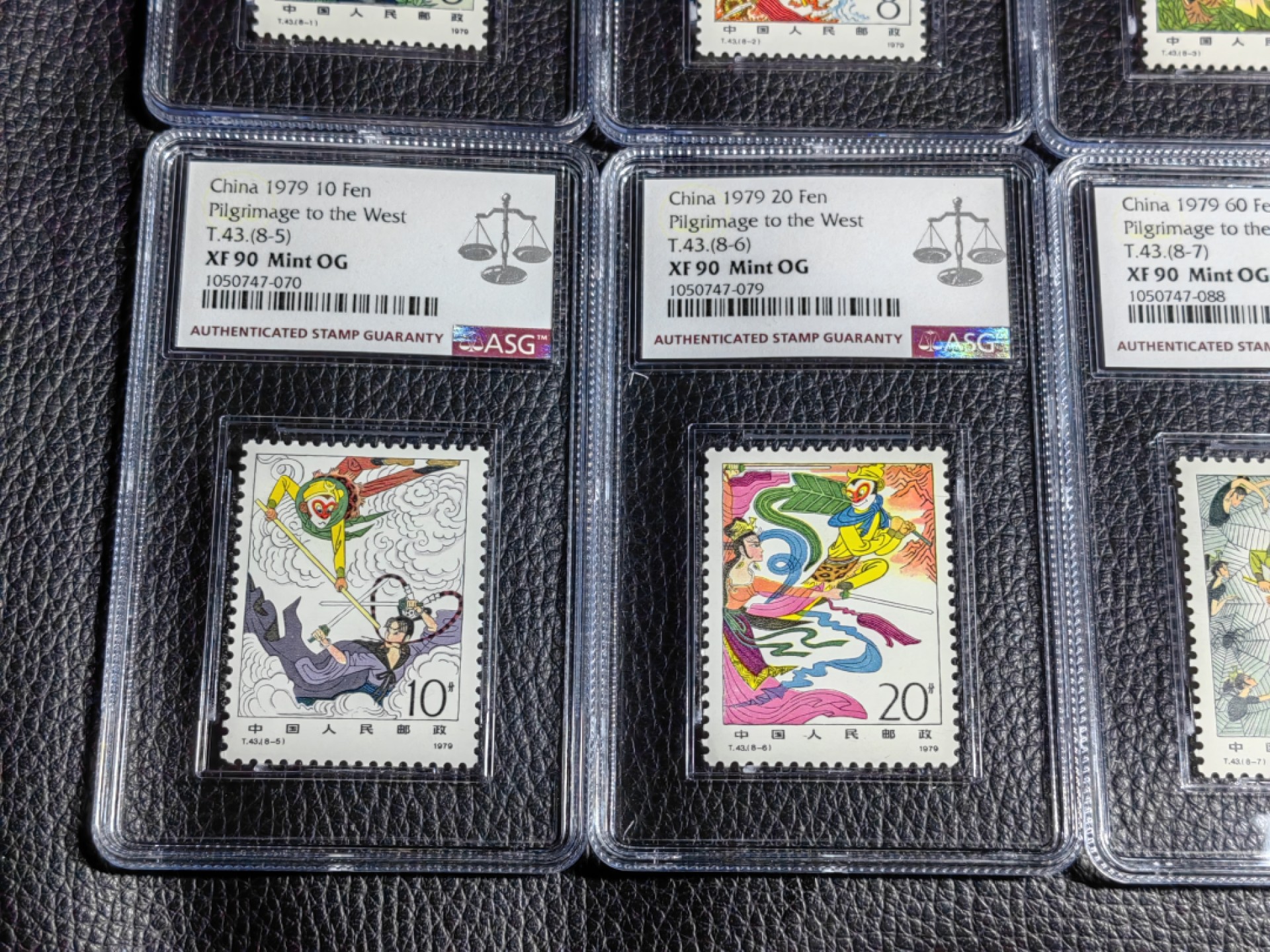 洪涛臻品批发群  精选邮票限时拍卖第二百三十二期 T43西游记新全  ASG90高OG，JT精品，最严格时期一次性出分，大套票90高分同分非常难得，四大名著永恒的经典，一手出分，壳子完好无划痕，藏家首选，喜欢不要错过