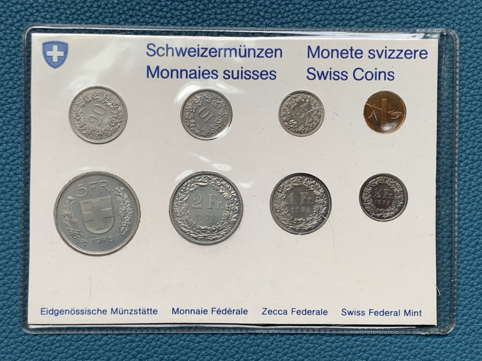 《竞宝斋》第154场-周日，周一，周四 3场 (全场包邮) 瑞士1978年 精制8枚套 稀少