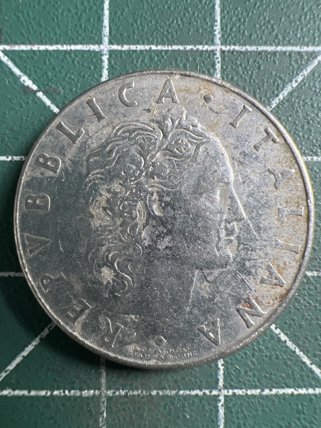 泡泡堂微拍第一 二 六幕硬币捡漏可累计专场👿👿，累计满二十元包邮，接受代拍业务 意大利50里拉