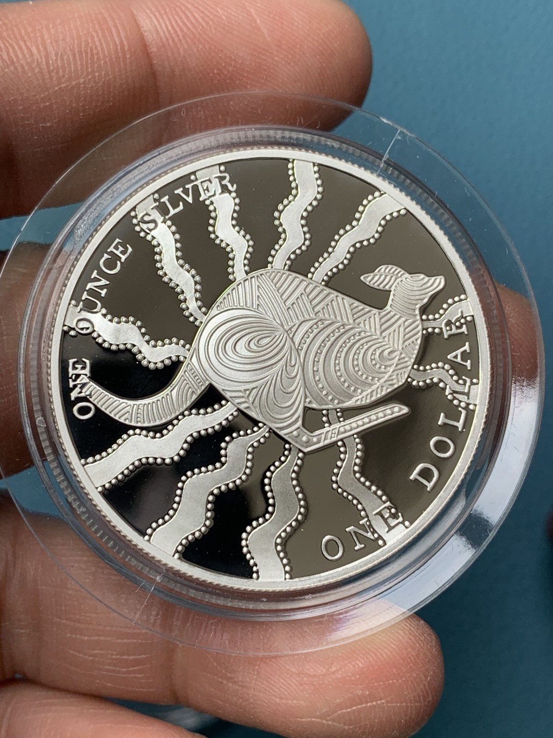 《竞宝斋》第154场-周日，周一，周四 3场 (全场包邮) 澳大利亚2002年 袋鼠1盎司精制大银币 非常稀少的品种