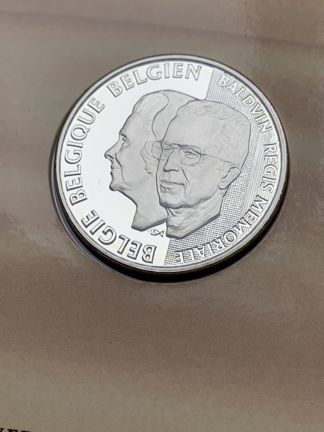 《竞宝斋》第154场-周日，周一，周四 3场 (全场包邮) 比利时1998年 金婚250法郎银币 原厂封装