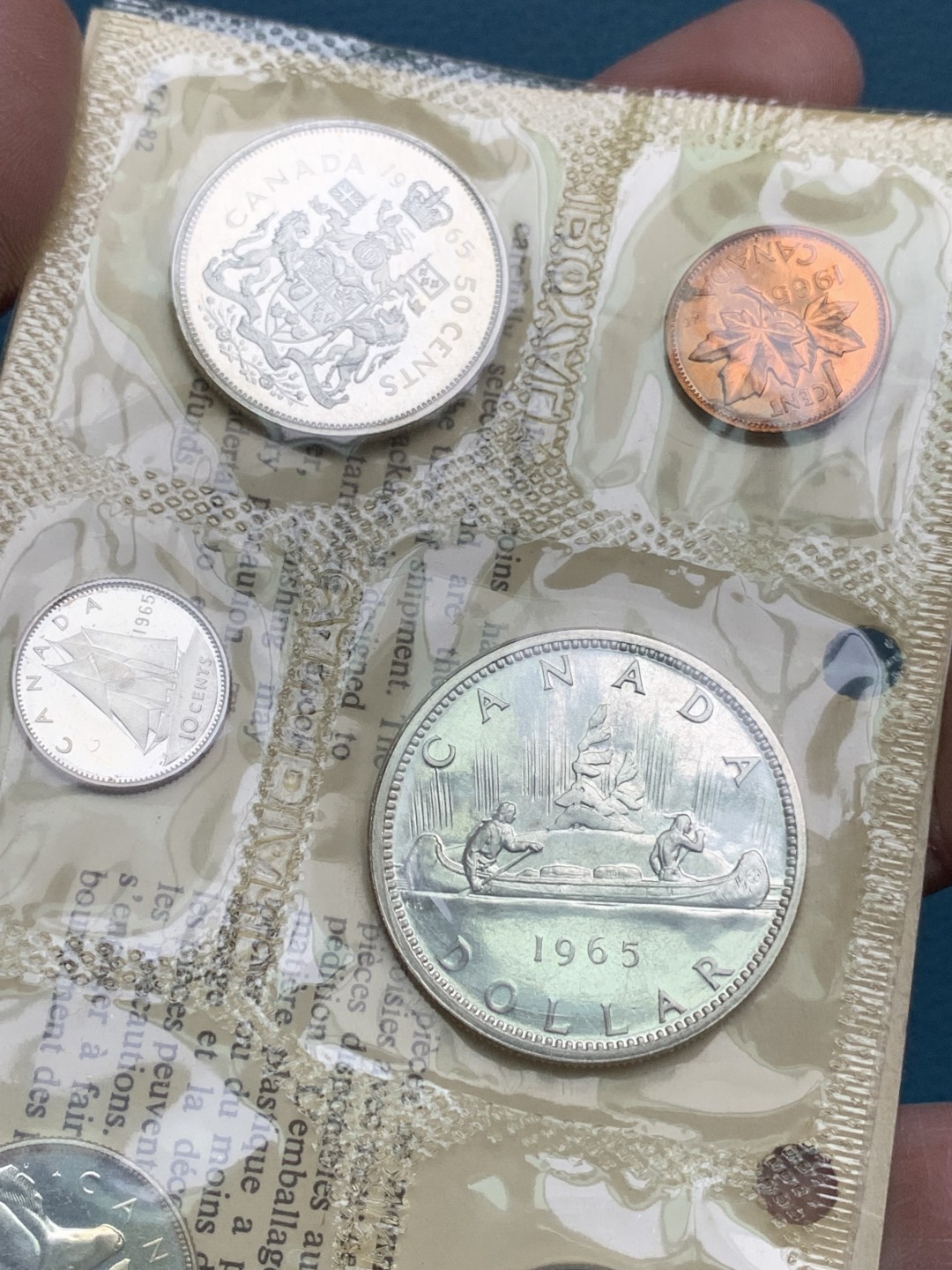 《竞宝斋》第154场-周日，周一，周四 3场 (全场包邮) 加拿大1965年六枚套 其中四枚是银币 带牛皮纸信封 少见