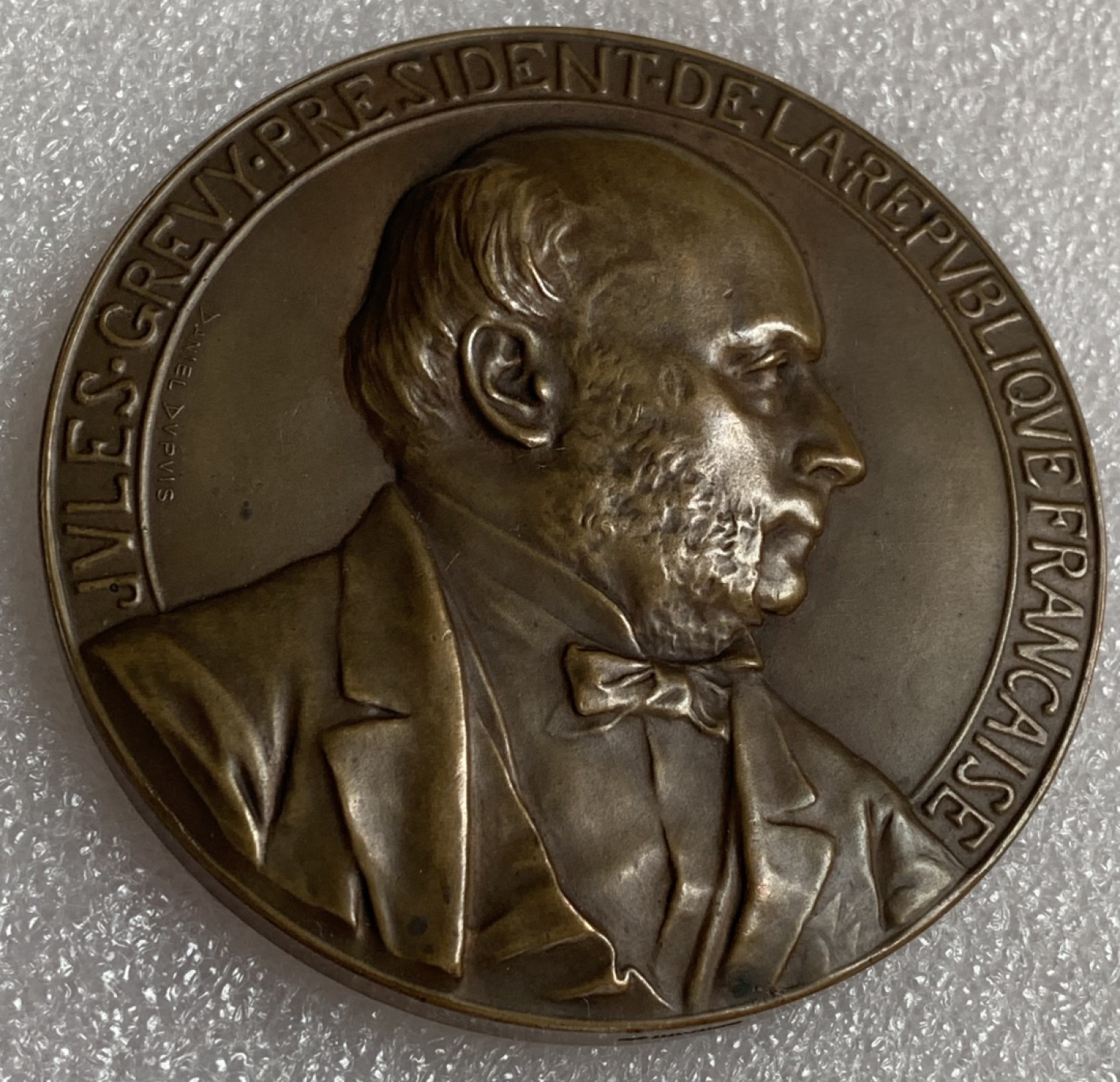 瓶子🏺第87期拍卖会 1879年法国总统朱尔·格雷维纪念铜章  直径68mm重量164g