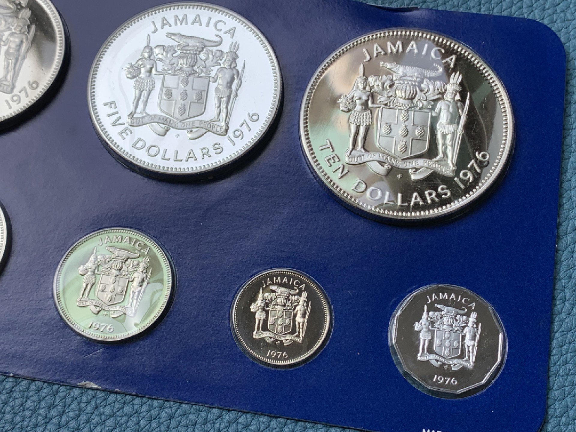 《竞宝斋》第154场-周日，周一，周四 3场 (全场包邮) 牙买加 1976年 九枚套精制币 其中最大两枚都是银币
