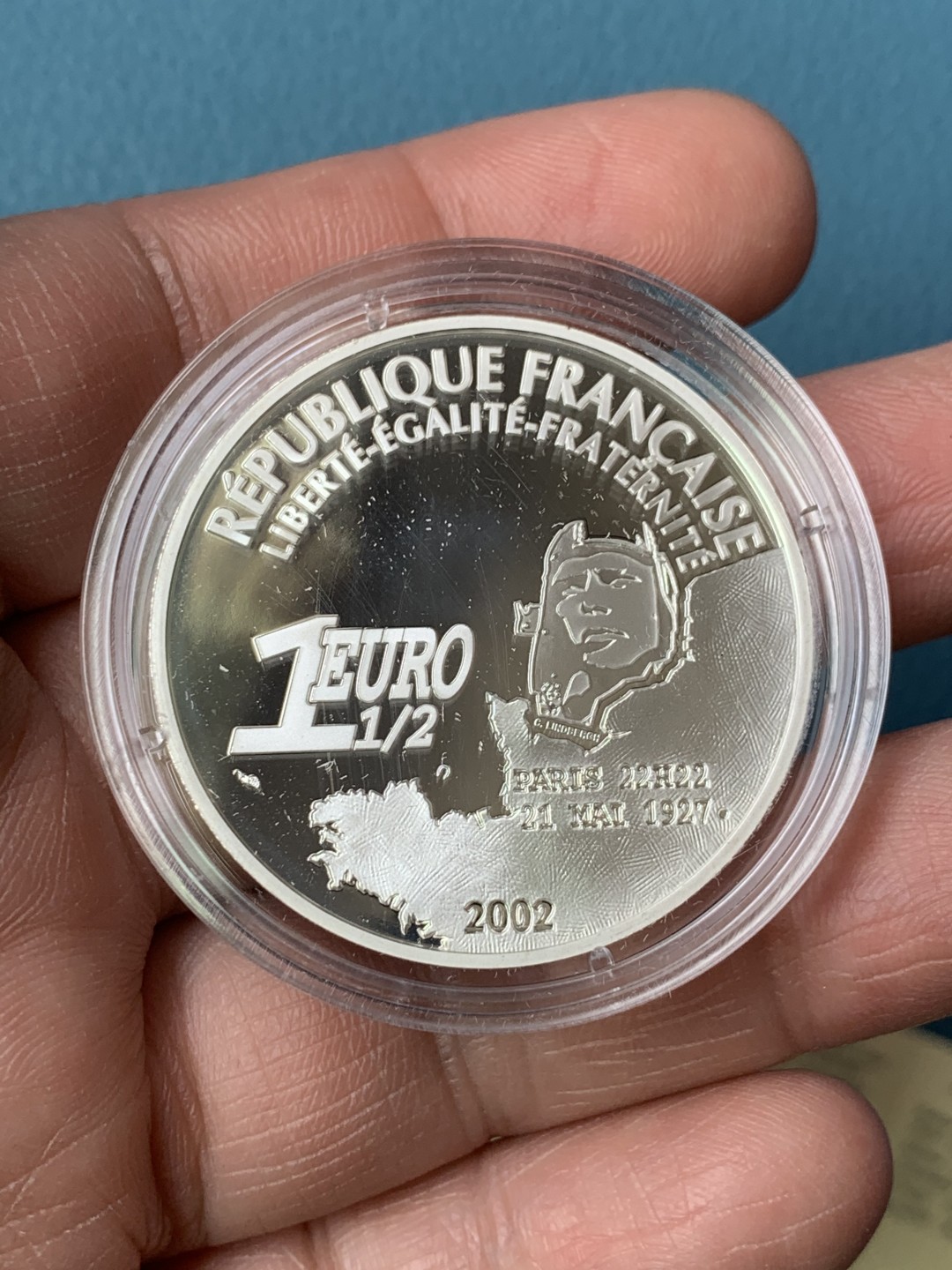 《竞宝斋》第154场-周日，周一，周四 3场 (全场包邮) 法国2002年 飞行员查尔斯七十五周年纪念 精制大银币