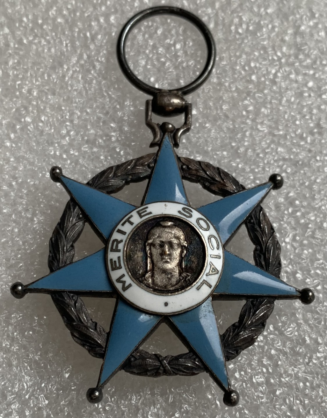 瓶子🏺第87期拍卖会 法国社会功勋勋章 法国勋章 银质珐琅