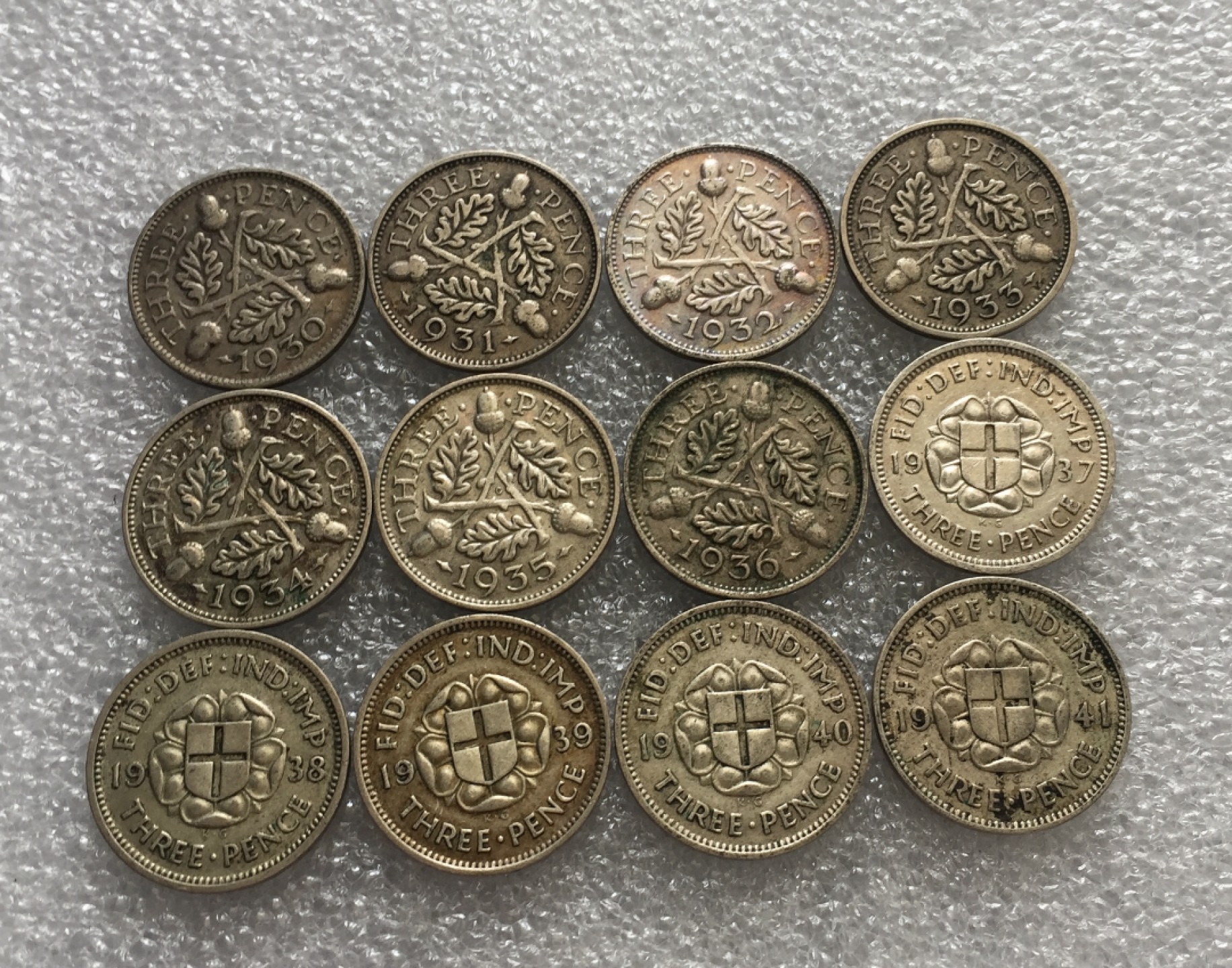 方圆集藏第三期专场 11230-英国1930-1941年12年连号乔五乔六3便士大全套