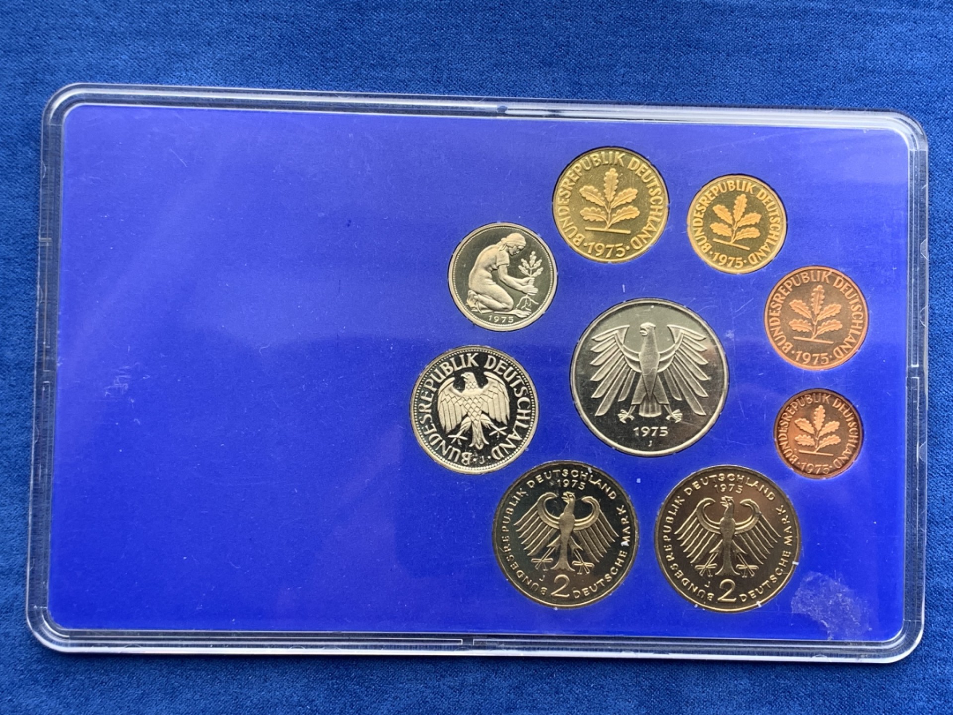 《竞宝斋》第154场-周日，周一，周四 3场 (全场包邮) 德国1975-J年 九枚套 精制币