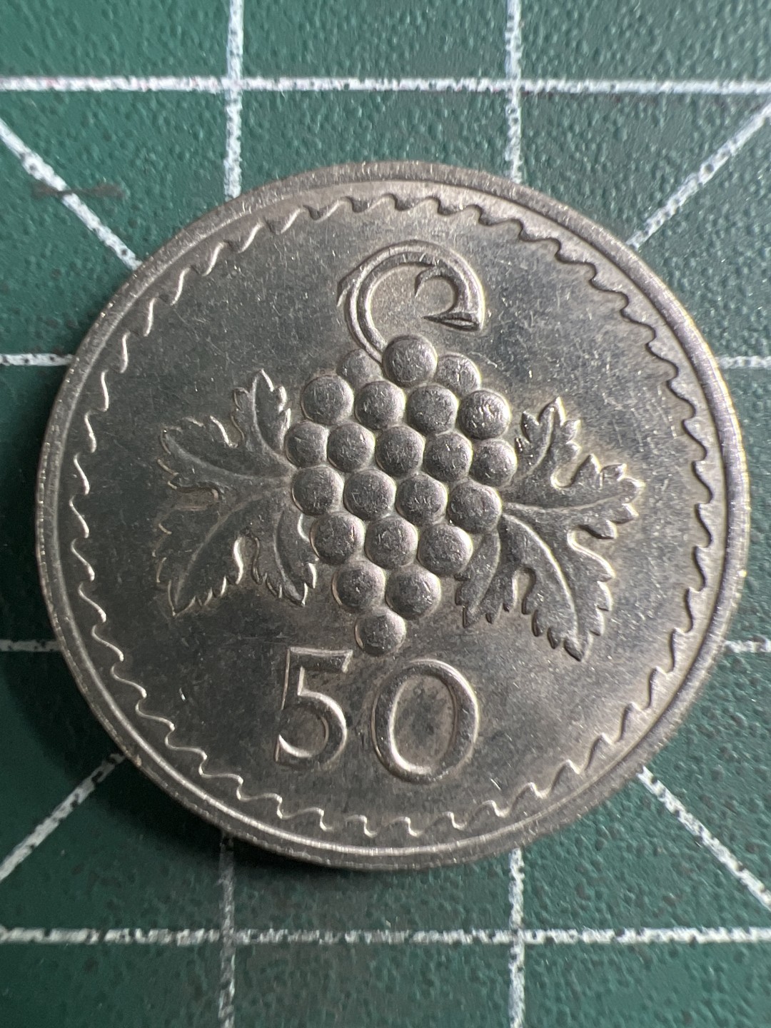 泡泡堂微拍第一 二 七幕硬币捡漏可累计专场👿👿，累计满二十元包邮，接受代拍业务 塞浦路斯50米尔