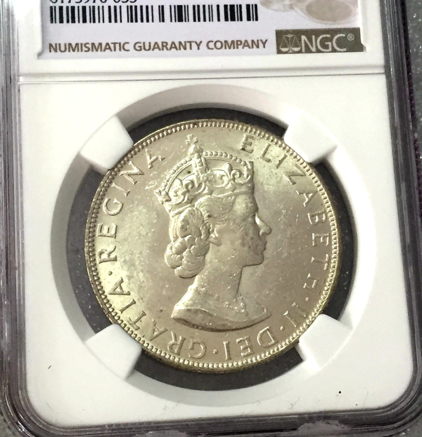 方圆集藏第三期专场 11237-NGC61英属百慕大1964年1克朗银币