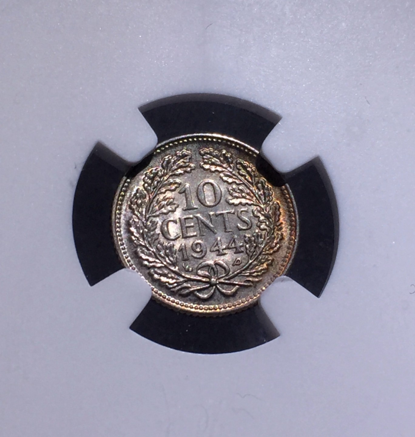 方圆集藏第三期专场 10833-NGC63荷兰1944年威廉明娜女王10分银币