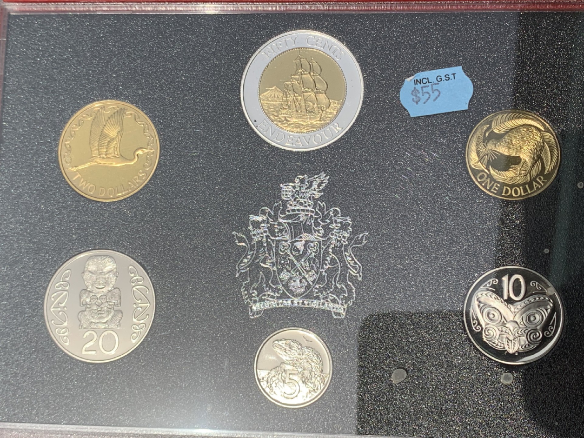 《竞宝斋》第154场-周日，周一，周四 3场 (全场包邮) 新西兰1994年 六枚套精制币 少见