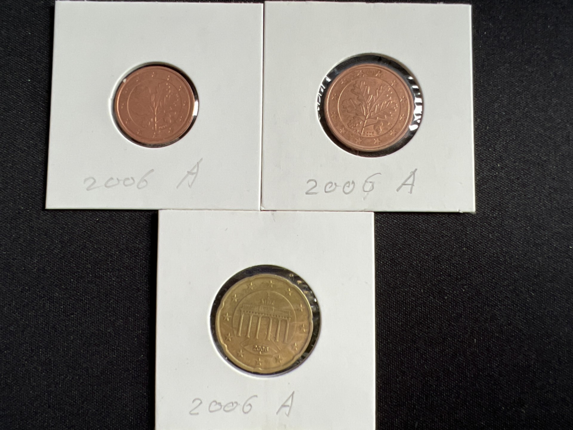 泡泡堂微拍第一 二 七幕硬币捡漏可累计专场👿👿，累计满二十元包邮，接受代拍业务 德国2006A三枚