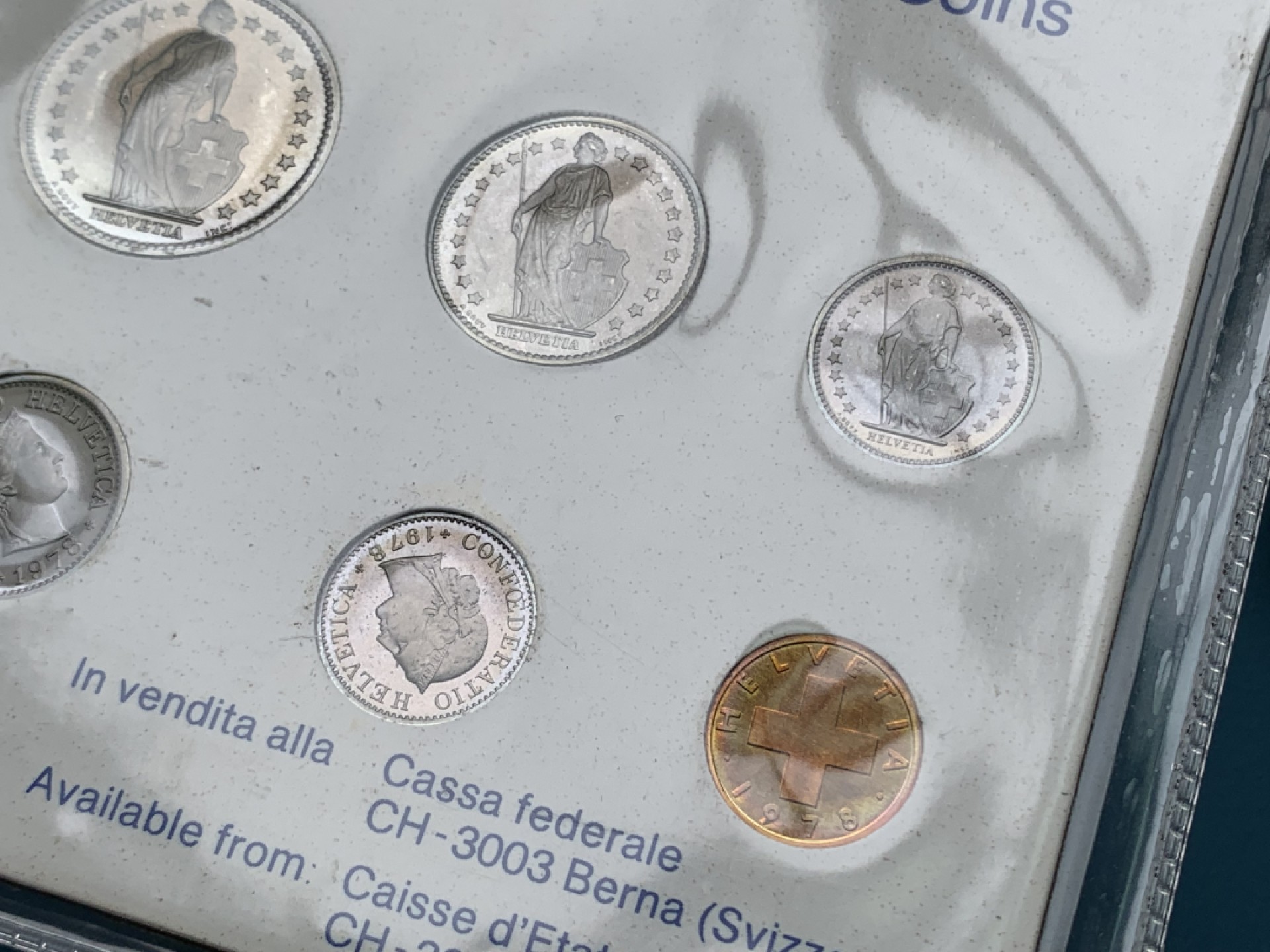 《竞宝斋》第154场-周日，周一，周四 3场 (全场包邮) 瑞士1978年 精制8枚套 稀少