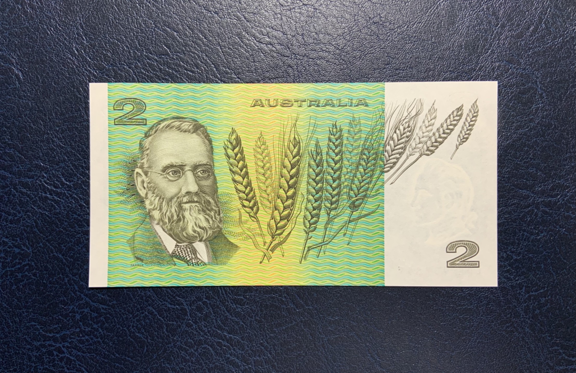 收藏联盟Quantum Auction 第251期拍卖  澳大利亚1988年2元纪念册 品相全新UNC 该版纸币最后一个批次印刷的纸币