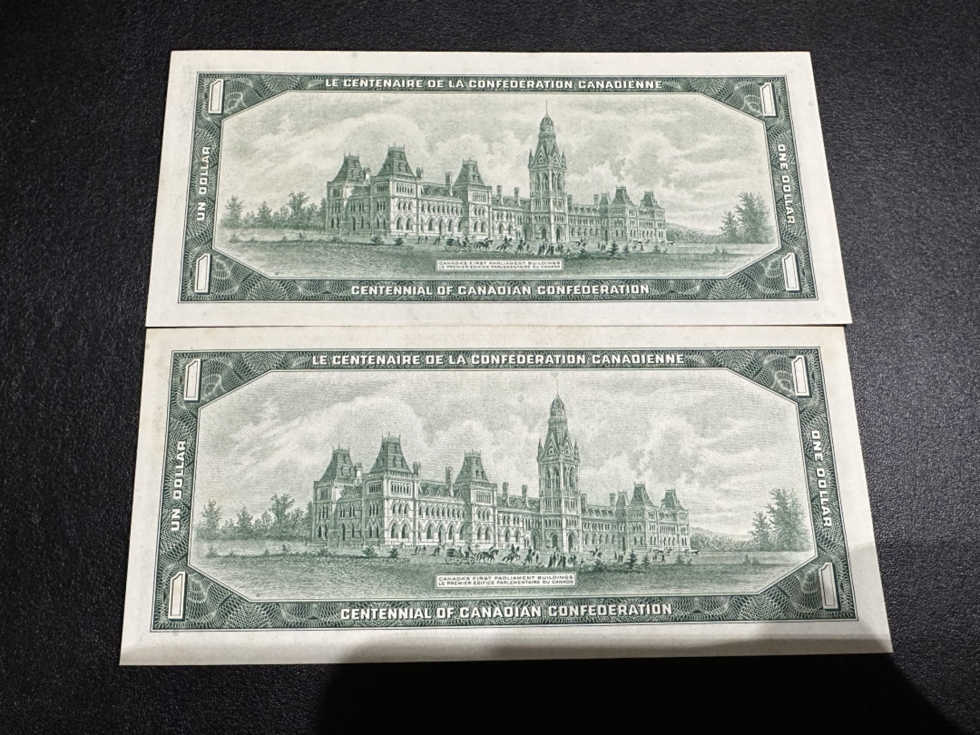 《外钞收藏家》第二百六十一期（连拍第一场） 1967年加拿大1加元 两张 全新 荧光可忽略瑕疵
