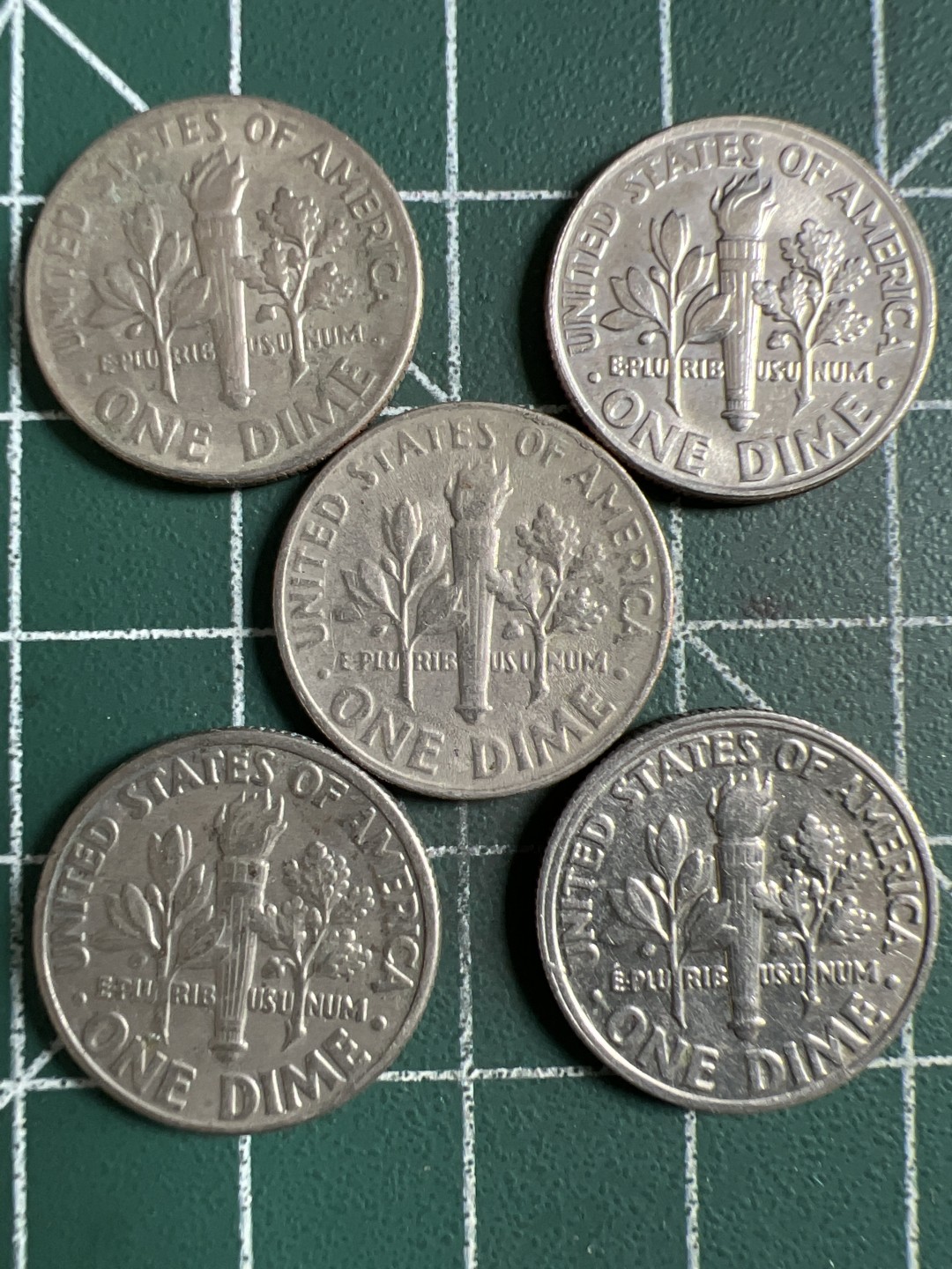 泡泡堂第281期  世界硬币 （无押金，捡漏，全场20包邮，偏远地区除外，接收代拍业务） 美国十美分5枚