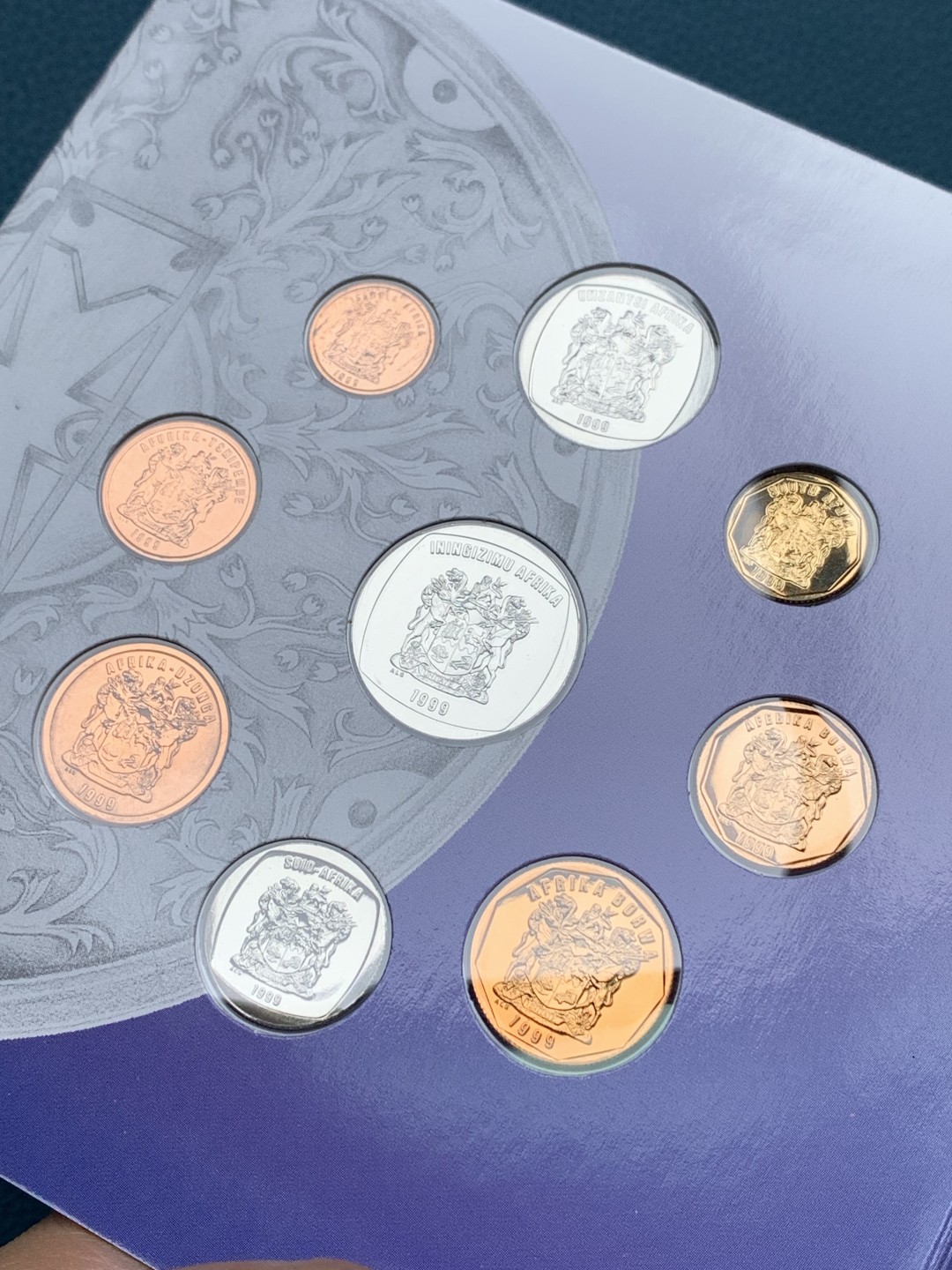 《竞宝斋》第154场-周日，周一，周四 3场 (全场包邮) 南非1999年 九枚套不同面值 BU品 珍稀动植物系列 非常少见的品种