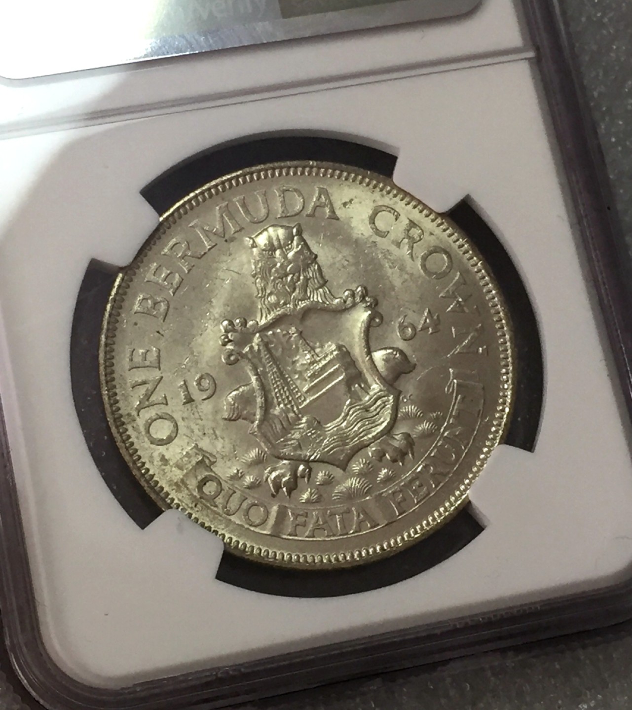 方圆集藏第三期专场 11237-NGC61英属百慕大1964年1克朗银币