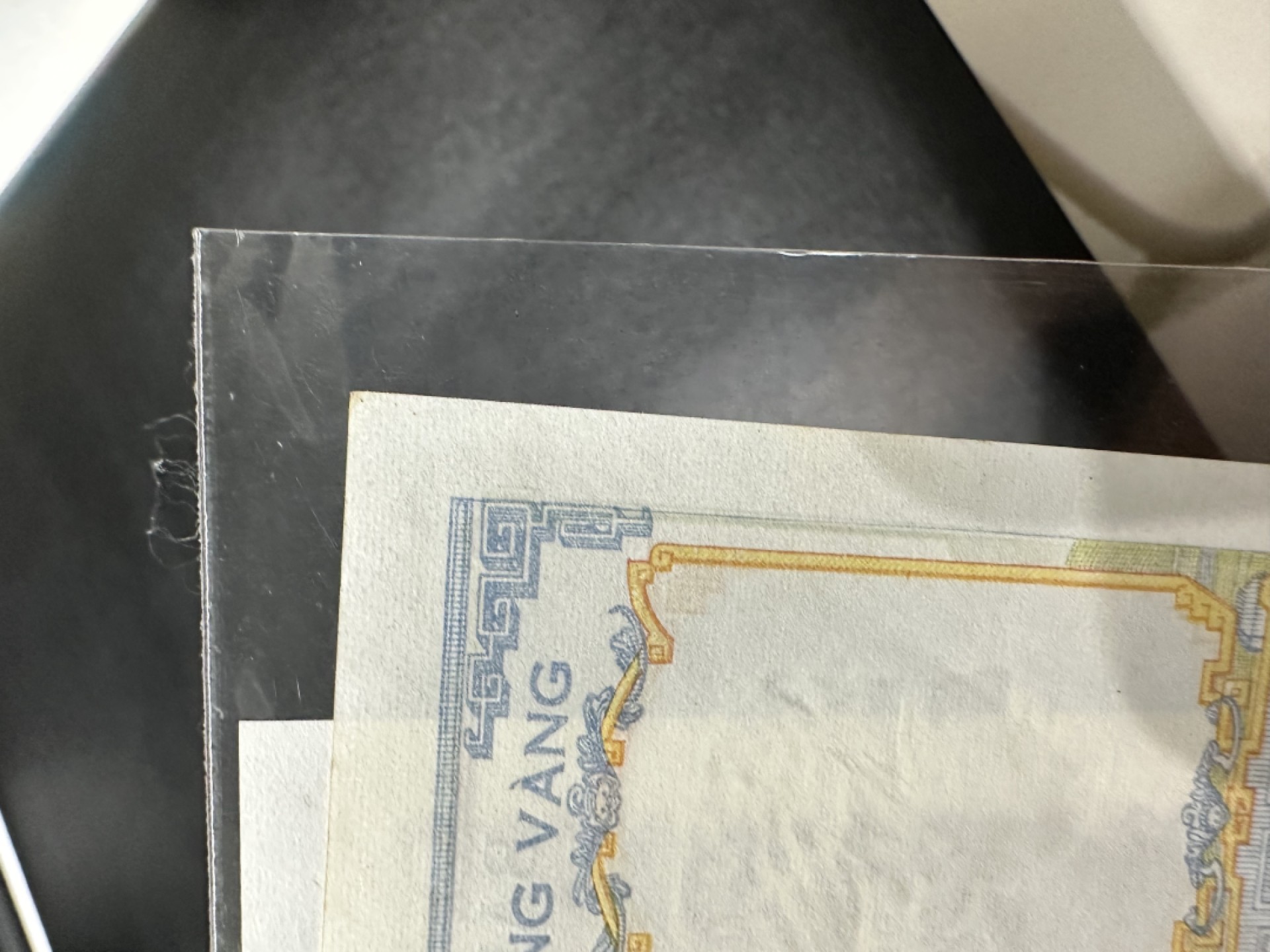 《外钞收藏家》第二百六十一期（连拍第一场） 西班牙100全新有针孔+法术印支1 近全新