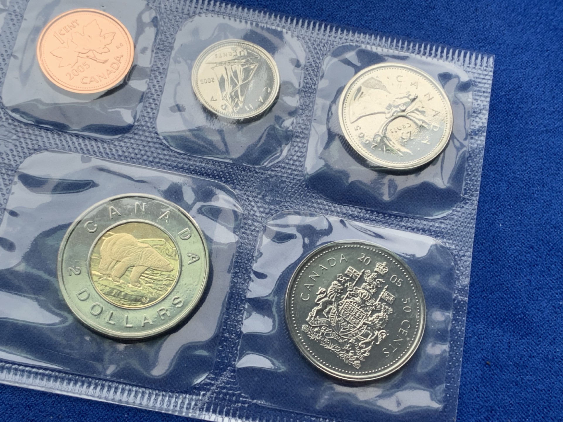 《竞宝斋》第154场-周日，周一，周四 3场 (全场包邮) 加拿大2005年 七枚套 封装套币 带黑色信封套子