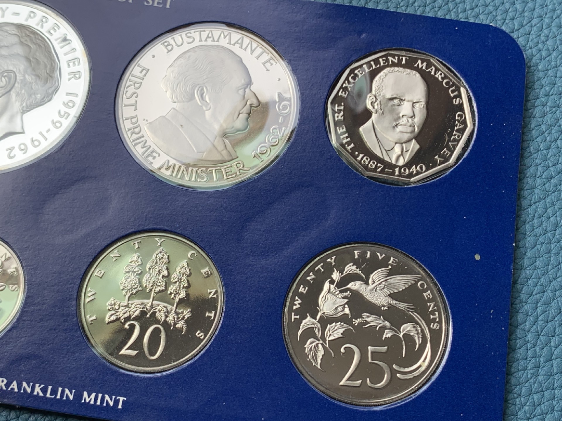 《竞宝斋》第154场-周日，周一，周四 3场 (全场包邮) 牙买加 1976年 九枚套精制币 其中最大两枚都是银币