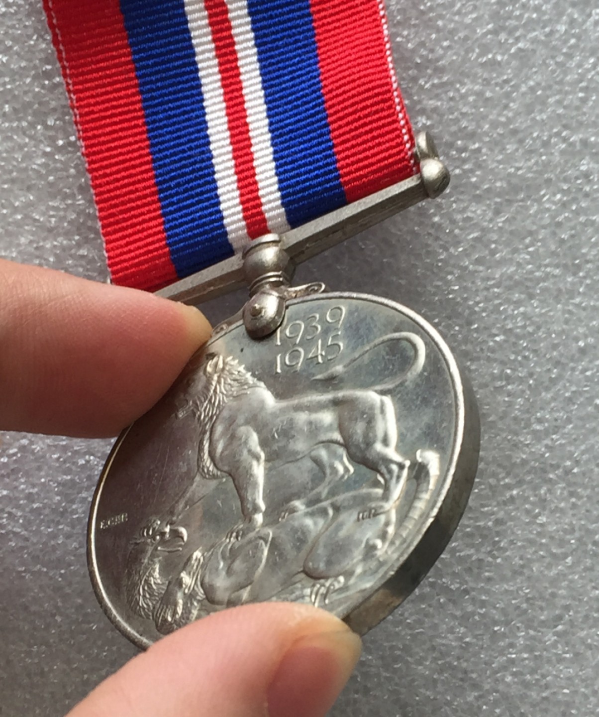 方圆集藏第三期专场 7565-英国1945年乔六国王二战胜利奖章