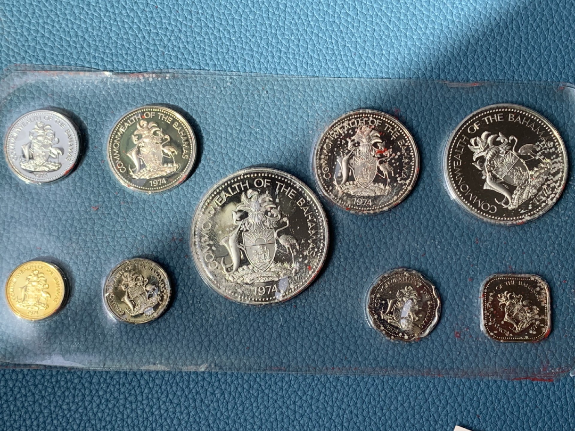 《竞宝斋》第154场-周日，周一，周四 3场 (全场包邮) 巴哈马1974年 九枚套精制币 其中 50分/1/2/5元都是银币 