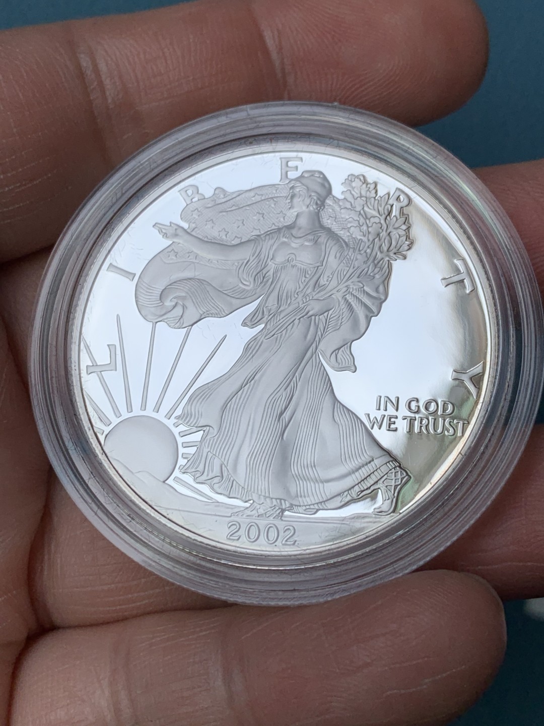 《竞宝斋》第154场-周日，周一，周四 3场 (全场包邮) 美国2002年 自由女神1盎司精制大银币  原盒证书精制币比普制的稀少很多很多