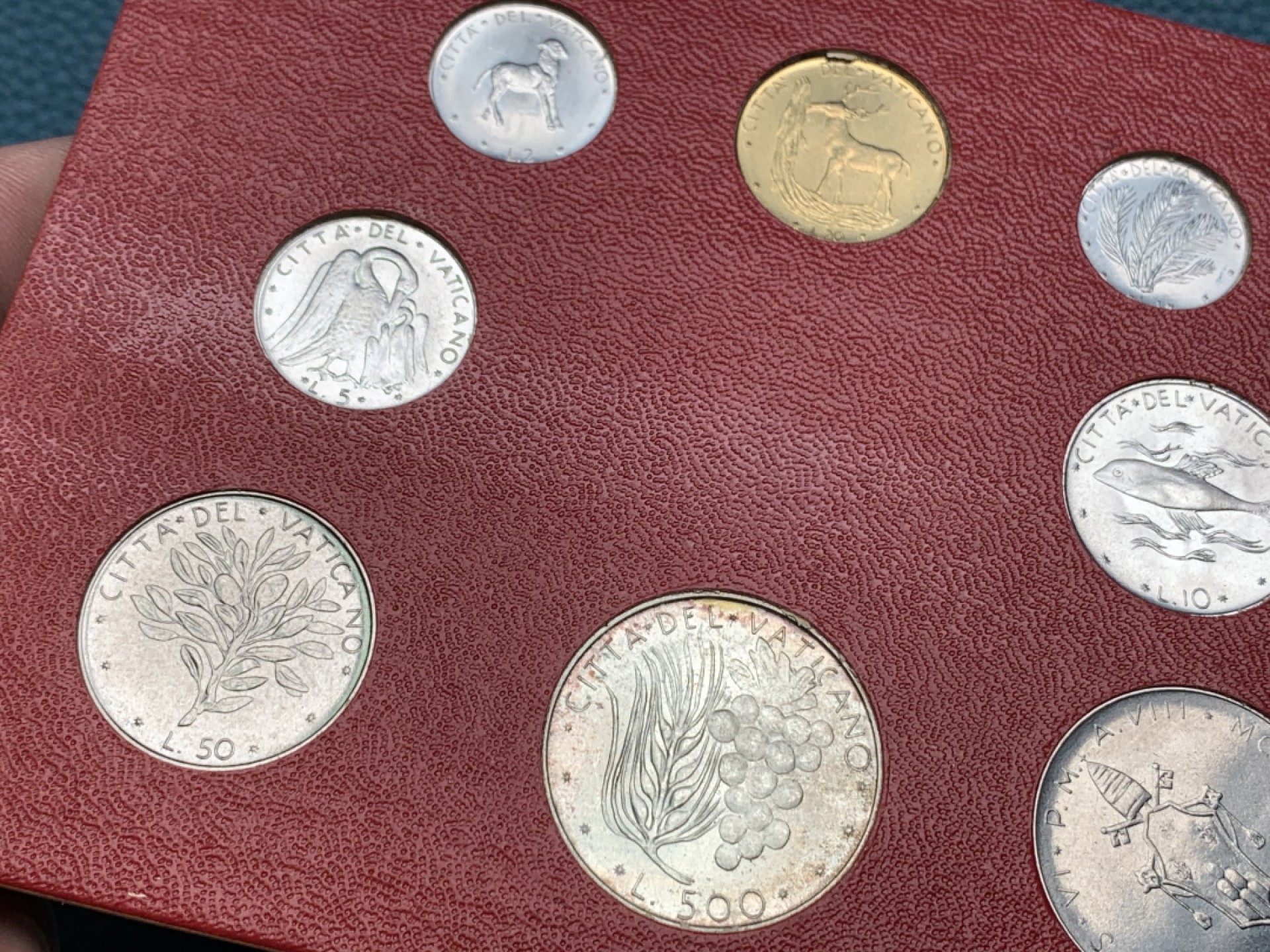 《竞宝斋》第154场-周日，周一，周四 3场 (全场包邮) 梵蒂冈1970年 八枚套 其中最大500里拉是银币