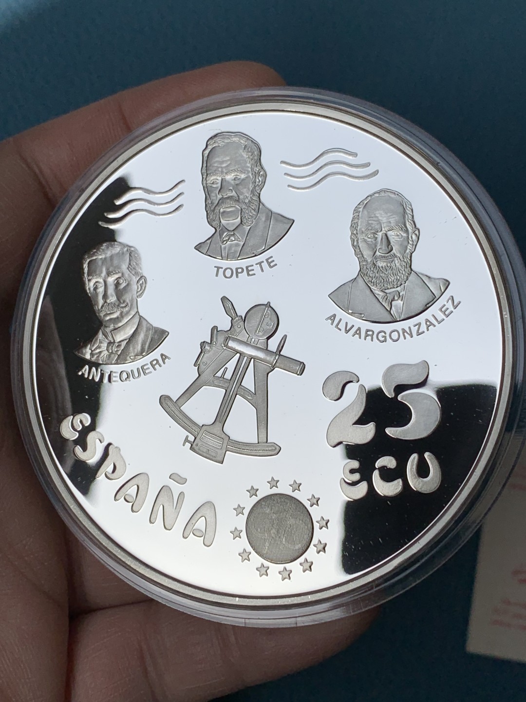 《竞宝斋》第154场-周日，周一，周四 3场 (全场包邮) 西班牙1996年 大航海 25ECU 精制大银币 木盒证书 168.75克 925银