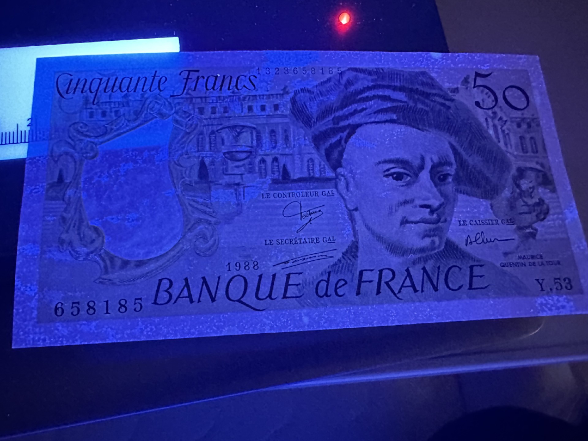 《外钞收藏家》第二百六十二期（连拍第二场） 1988年法国50法郎 UNC-无折 有潮