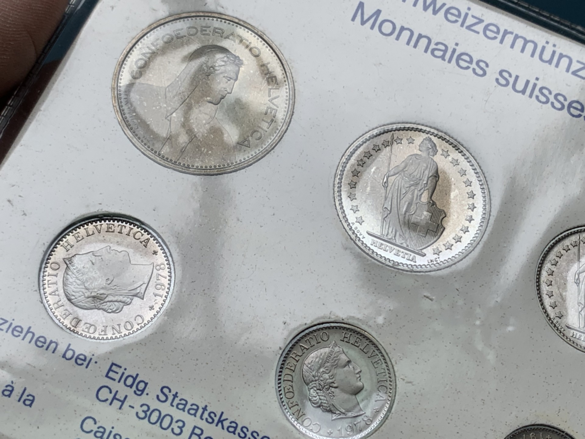 《竞宝斋》第154场-周日，周一，周四 3场 (全场包邮) 瑞士1978年 精制8枚套 稀少