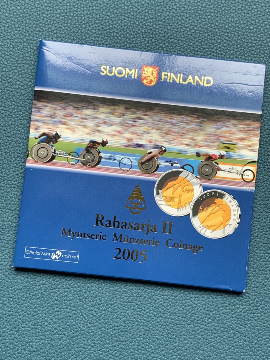《竞宝斋》第154场-周日，周一，周四 3场 (全场包邮) 芬兰2005年 欧元八枚套 +一枚5欧元双色纪念币 稀少