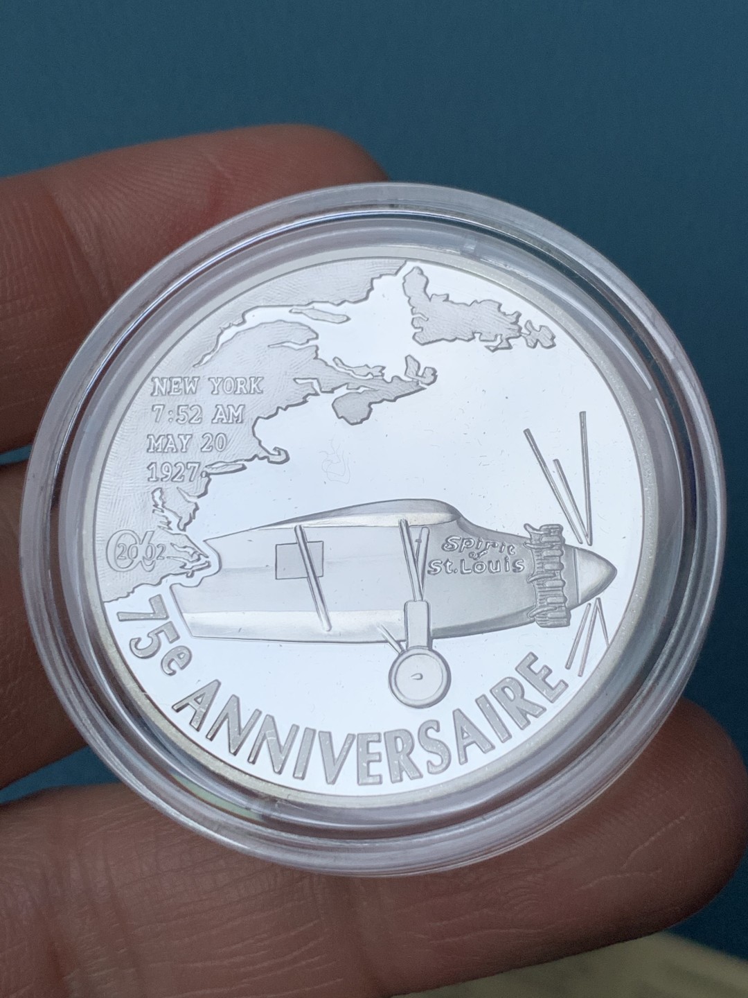 《竞宝斋》第154场-周日，周一，周四 3场 (全场包邮) 法国2002年 飞行员查尔斯七十五周年纪念 精制大银币