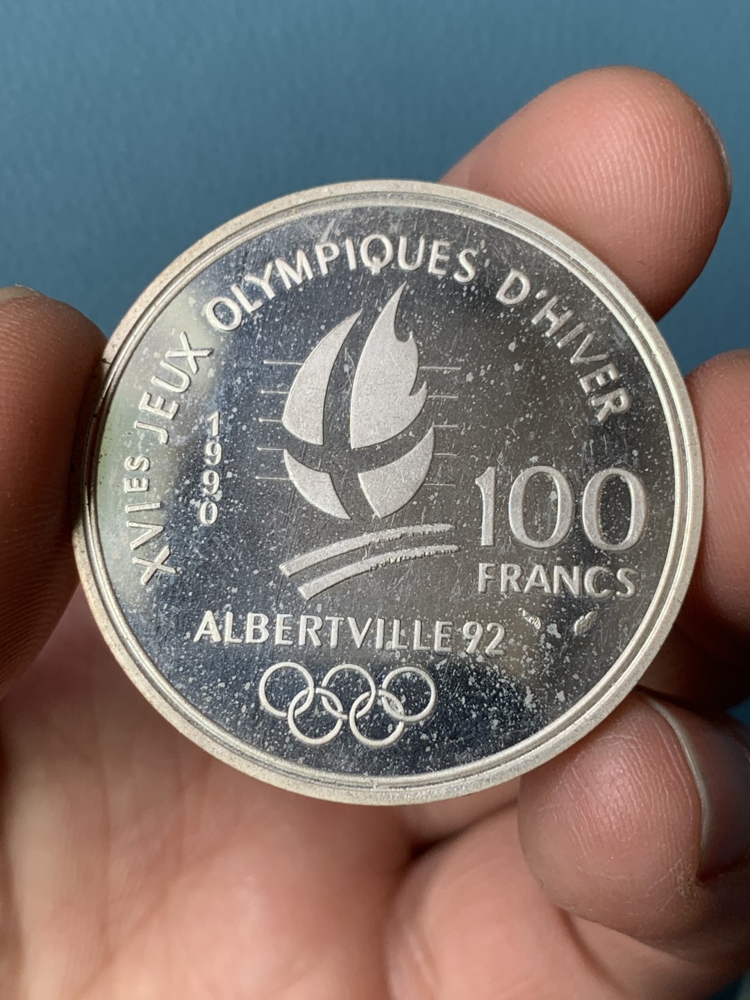 《竞宝斋》第154场-周日，周一，周四 3场 (全场包邮) 法国1990年 滑雪100法郎 精制大银币