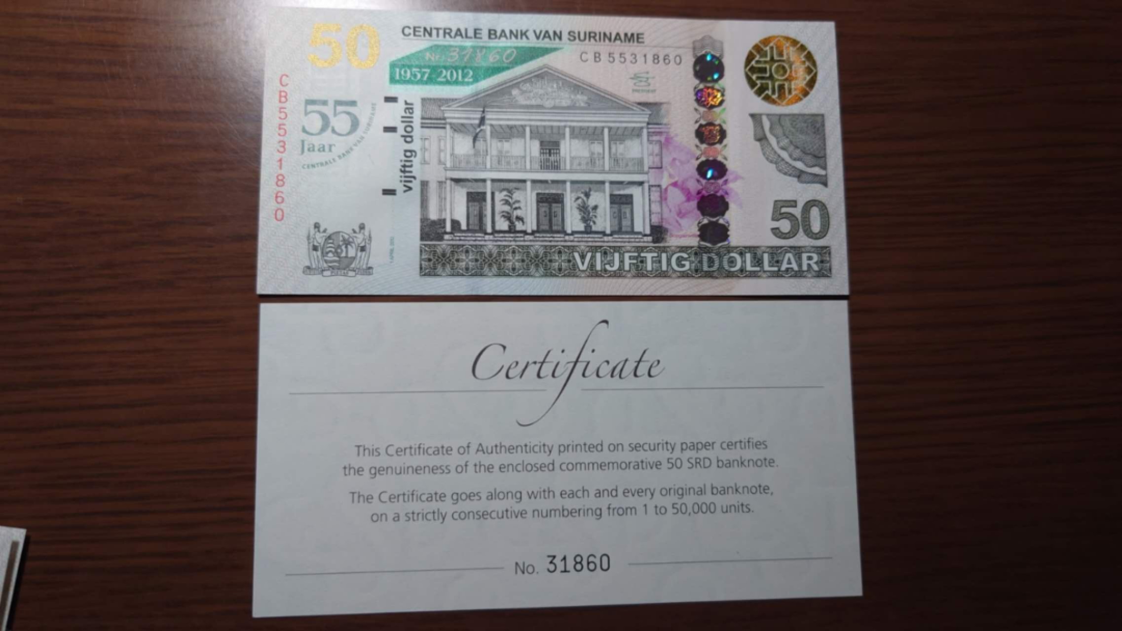 【世界钱币收藏】精选微拍第58期暨2023年第五期 新品裸钞评级币混合场 2012年苏里南50元纪念钞 全新绝品无47尾号1860 原册证书