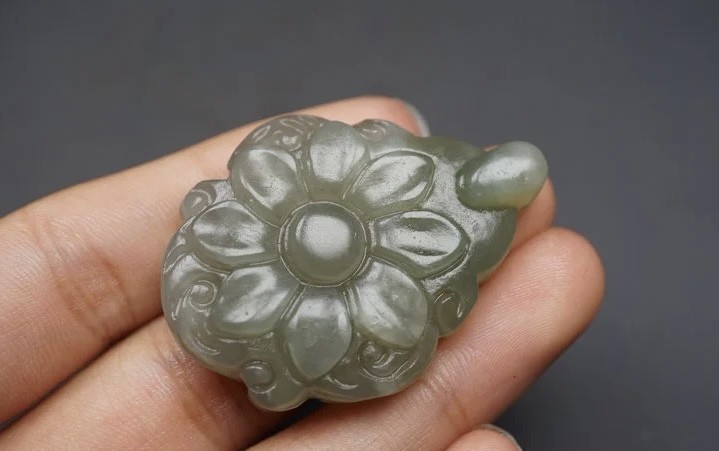 ｜冷门出品｜精选专拍·第叁拾陆场· 和田玉 花卉牌挂件