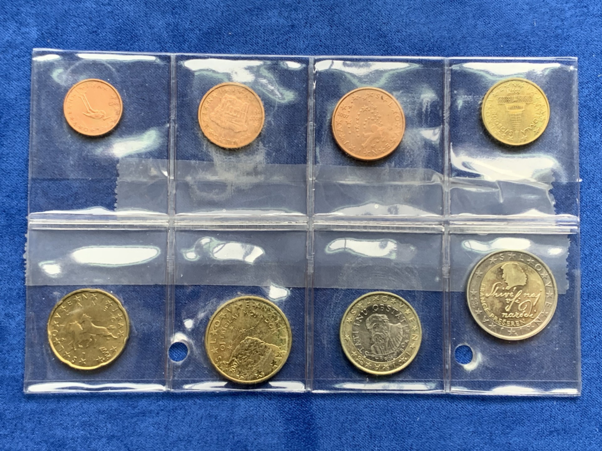 《竞宝斋》第154场-周日，周一，周四 3场 (全场包邮) 斯洛文尼亚2007年 欧元八枚套不同面值 小国家少见