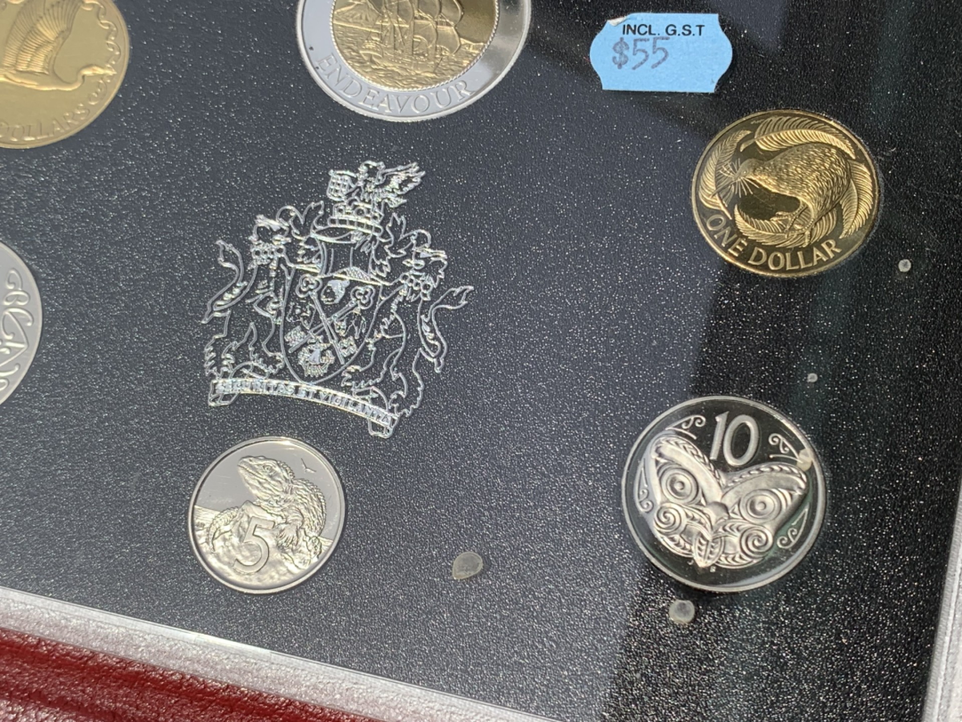 《竞宝斋》第154场-周日，周一，周四 3场 (全场包邮) 新西兰1994年 六枚套精制币 少见